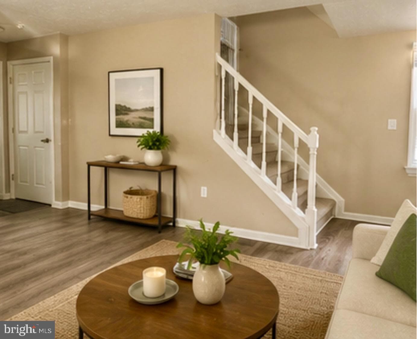 1288 Holmespun Drive photo 5