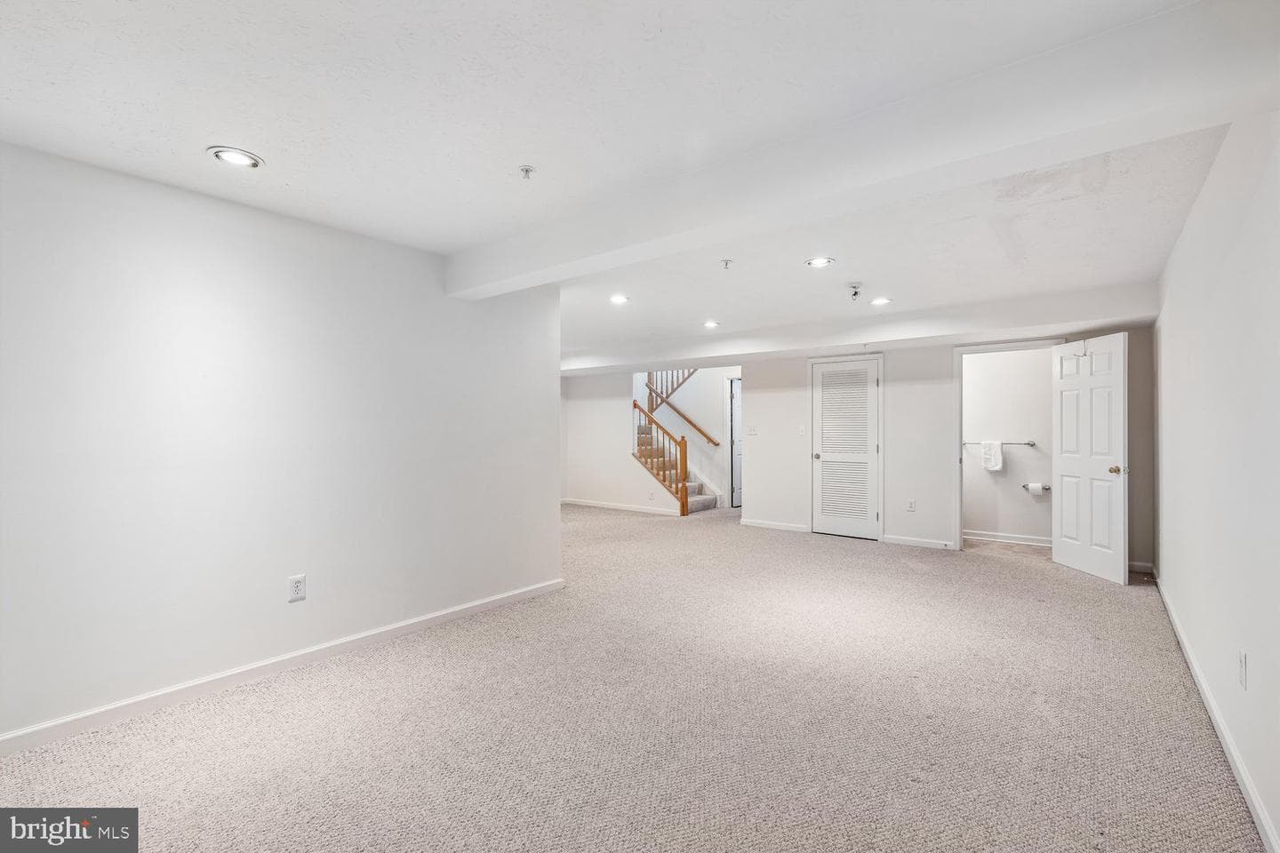 2426 Knapps Way photo 50
