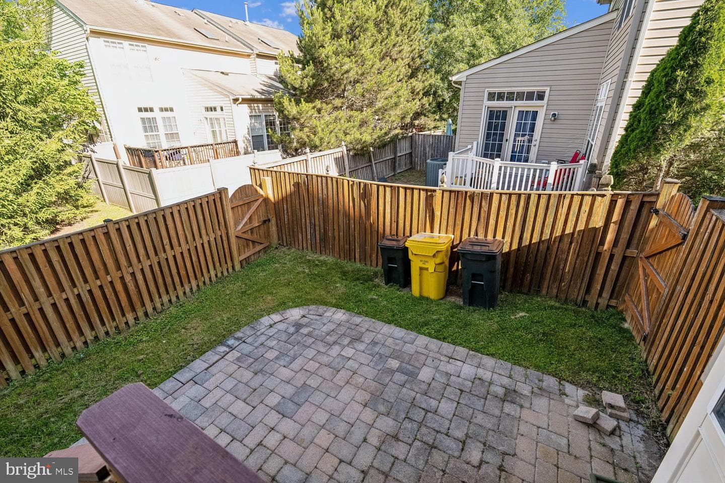 2426 Knapps Way photo 6