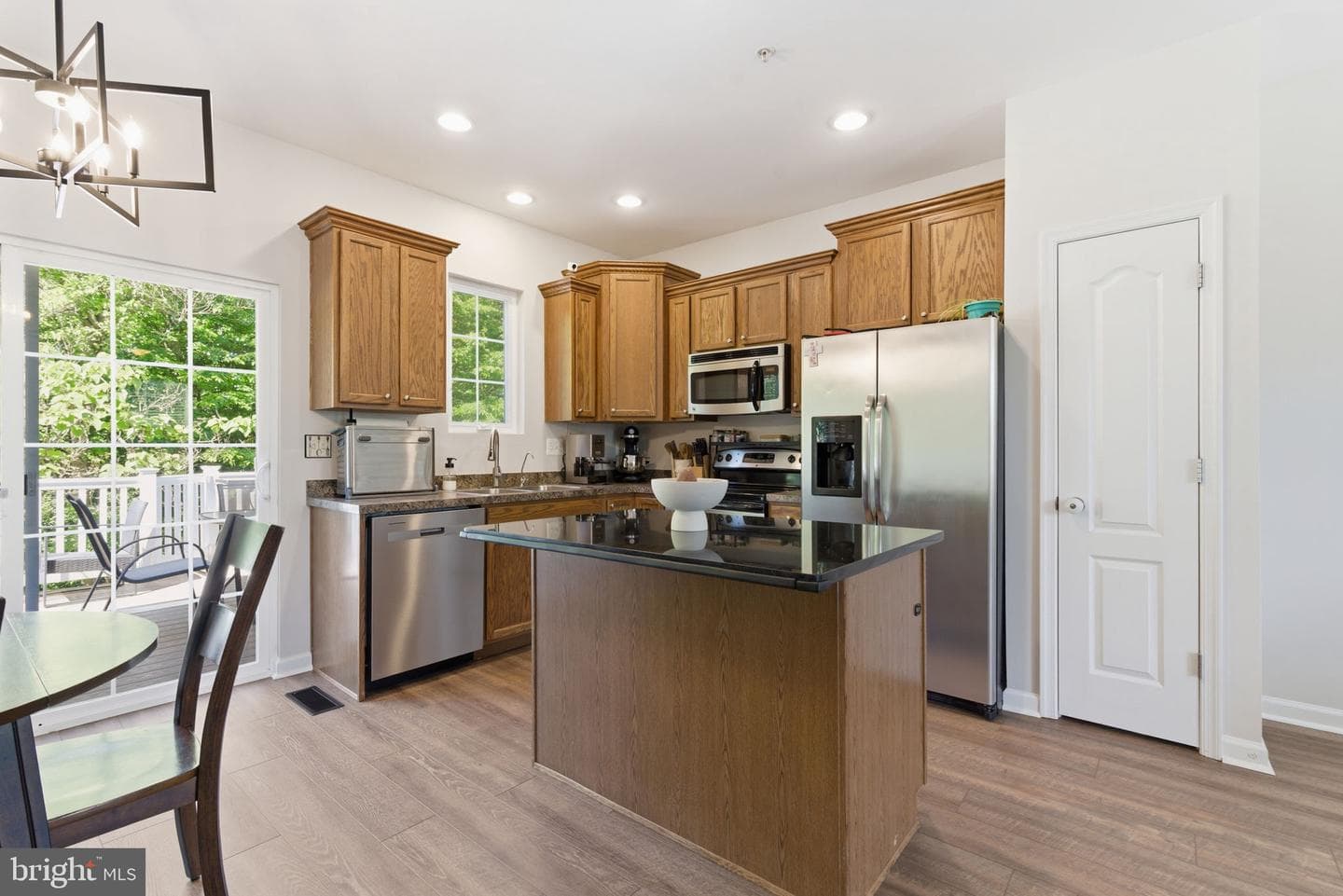 7736 Timbercross Lane photo 13