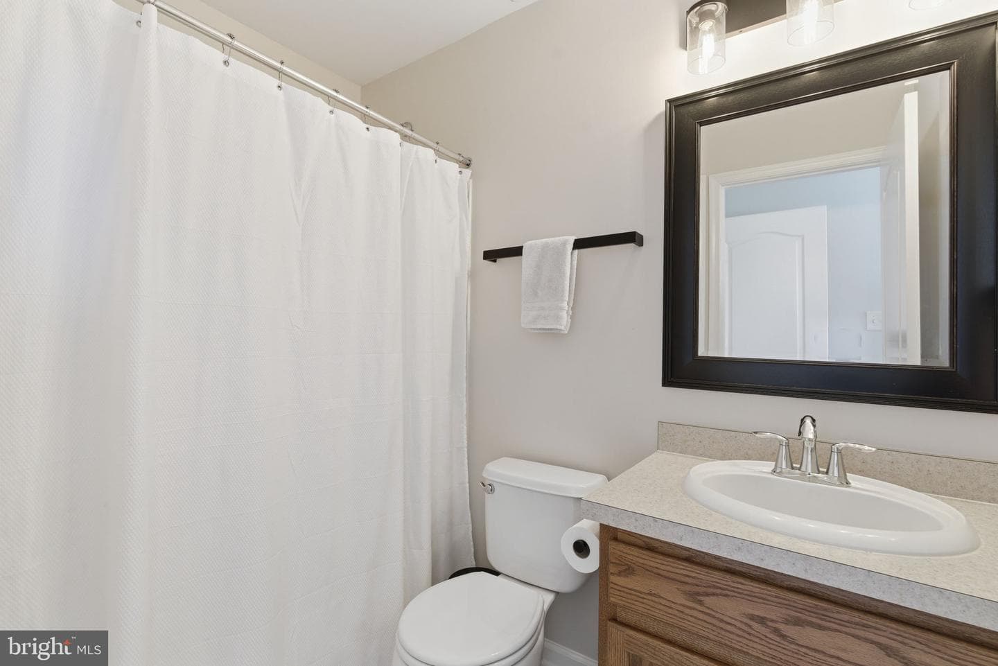 7736 Timbercross Lane photo 23