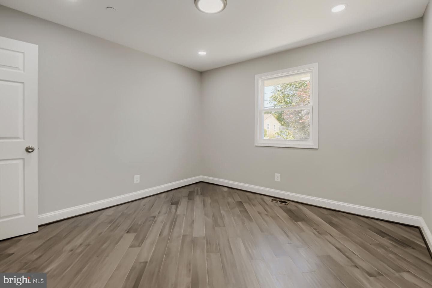 105 Rosecrest Drive photo 10