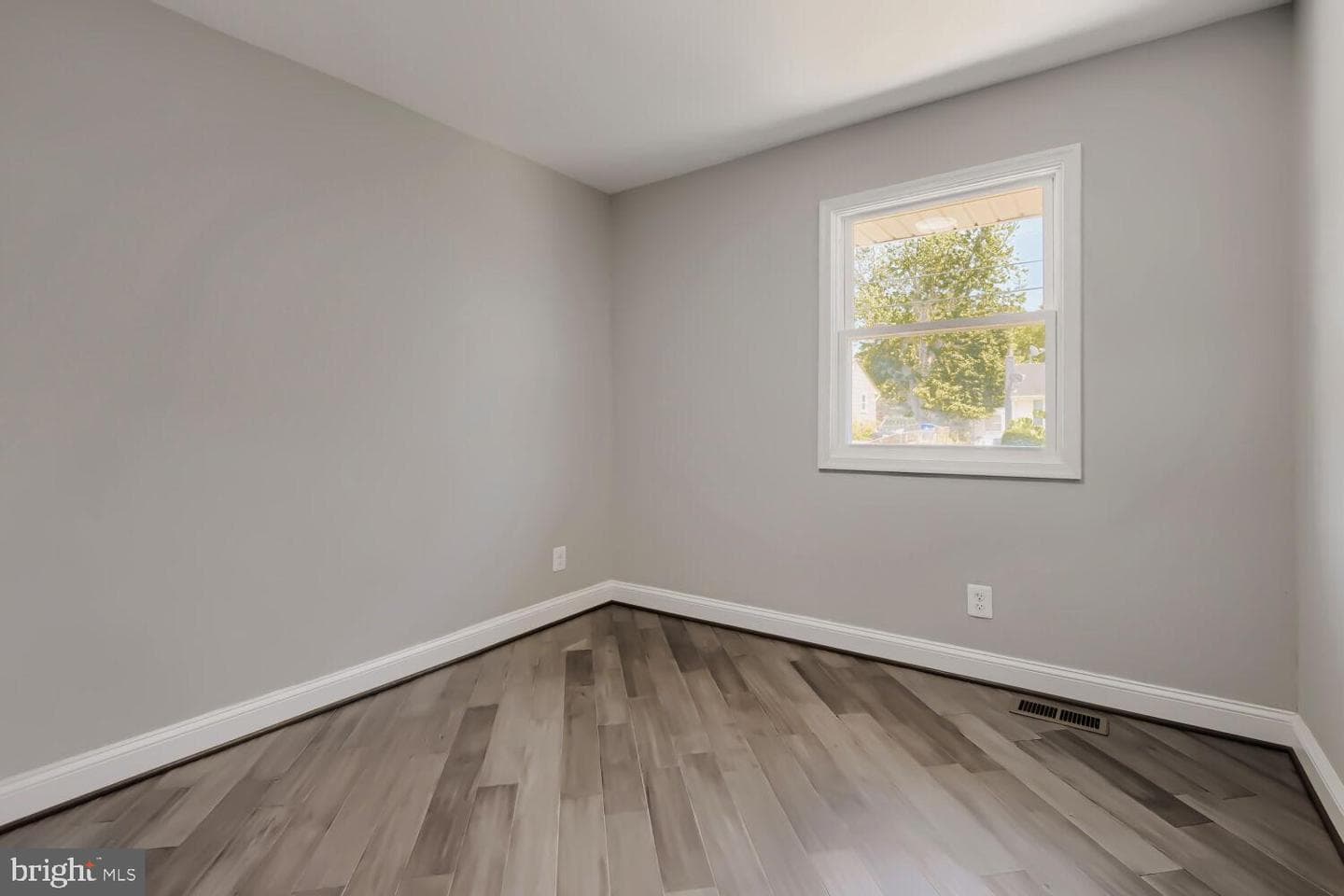 105 Rosecrest Drive photo 13