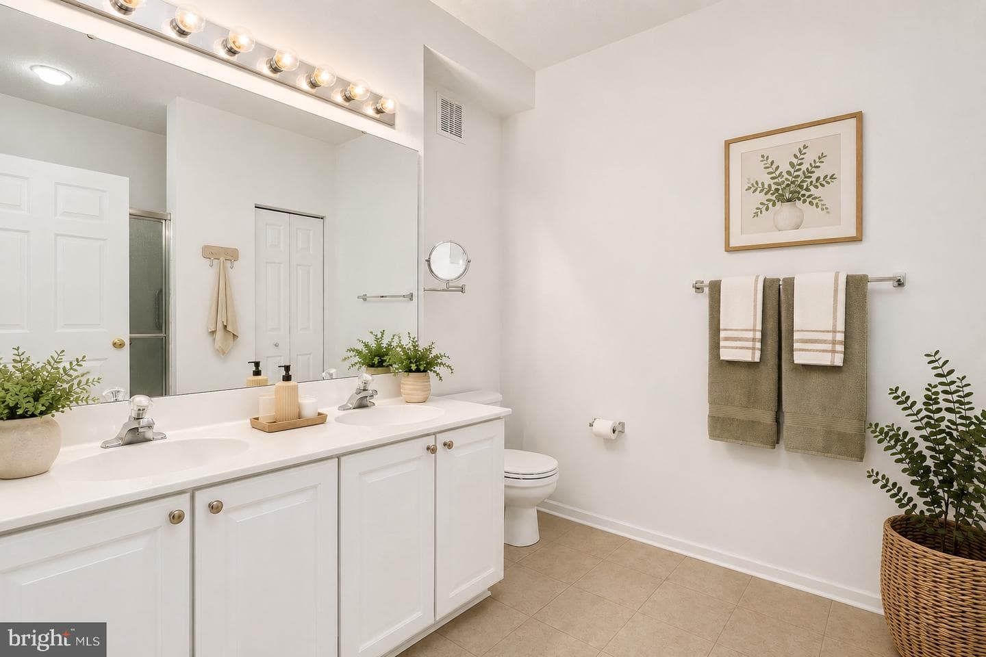 2507 Amber Orchard Court W #202 photo 36
