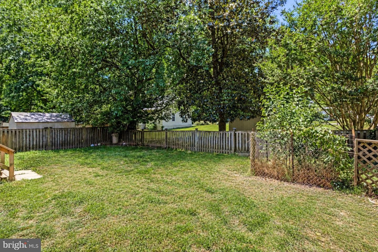 906 Buttonwood Trail photo 12