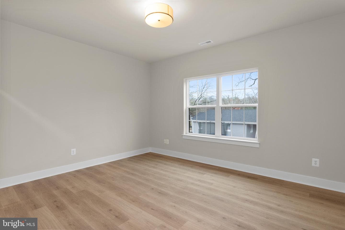 1353 Yorktown Road photo 34