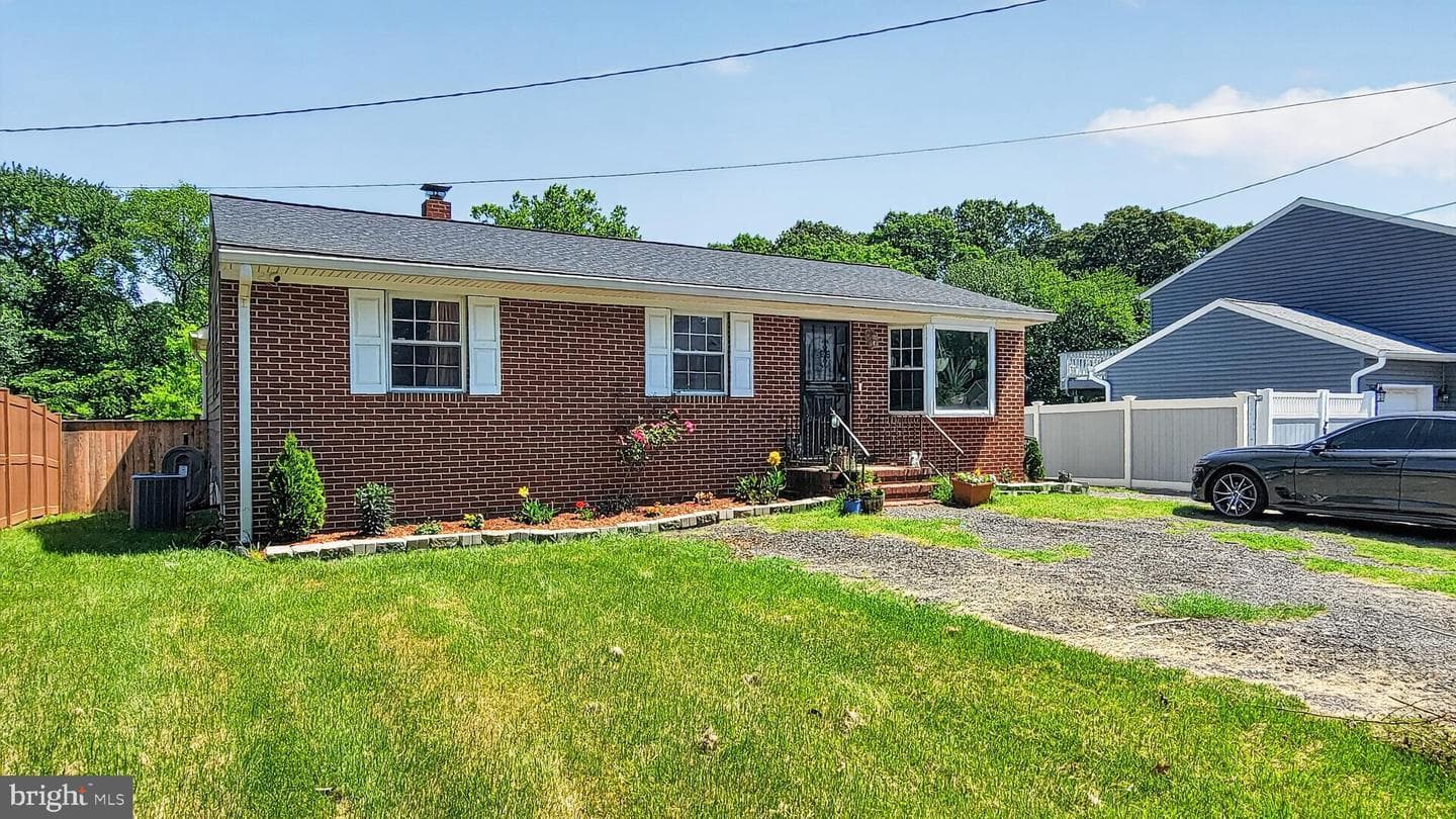 130 Margate Drive photo 3
