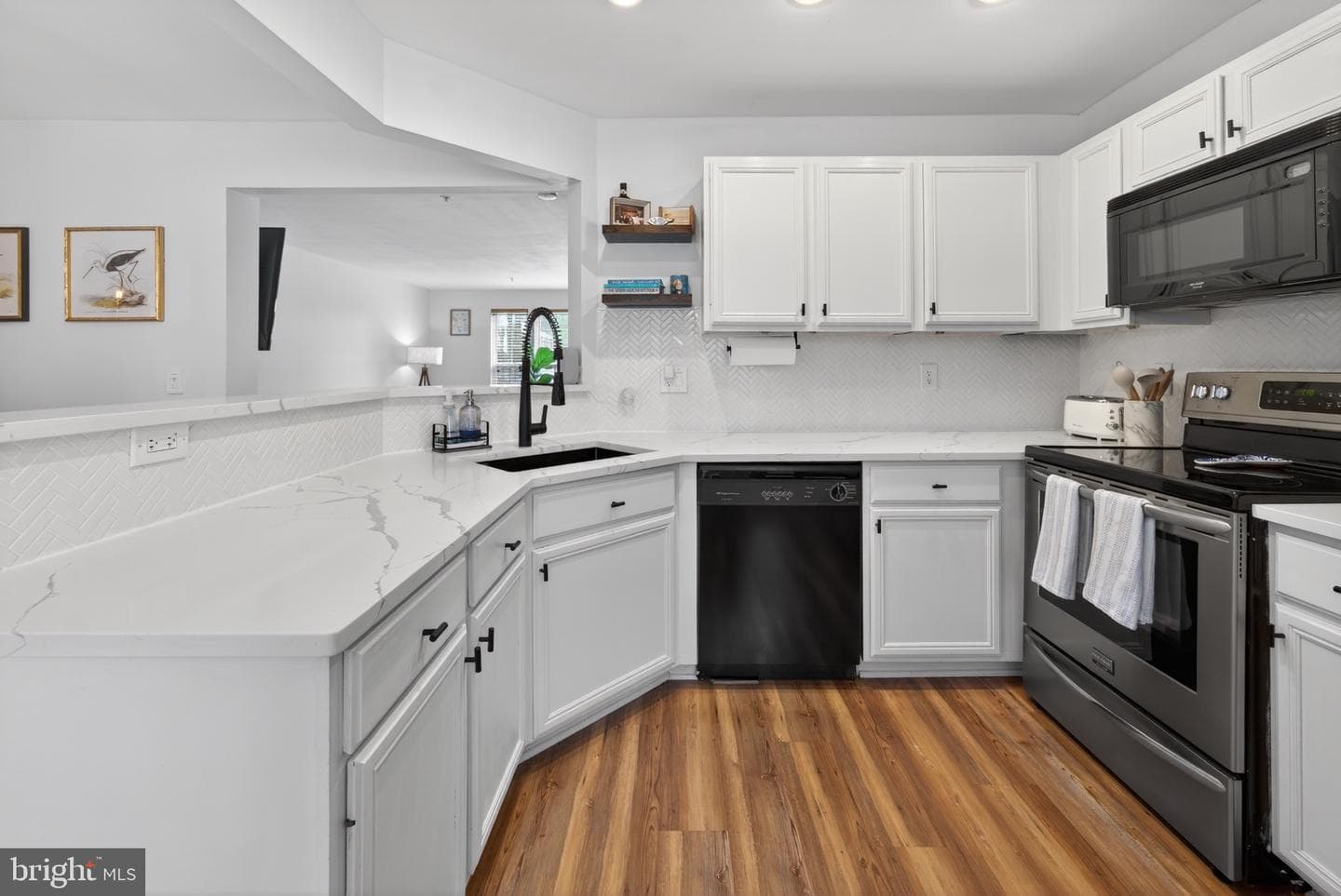 149 Quiet Waters Place photo 18