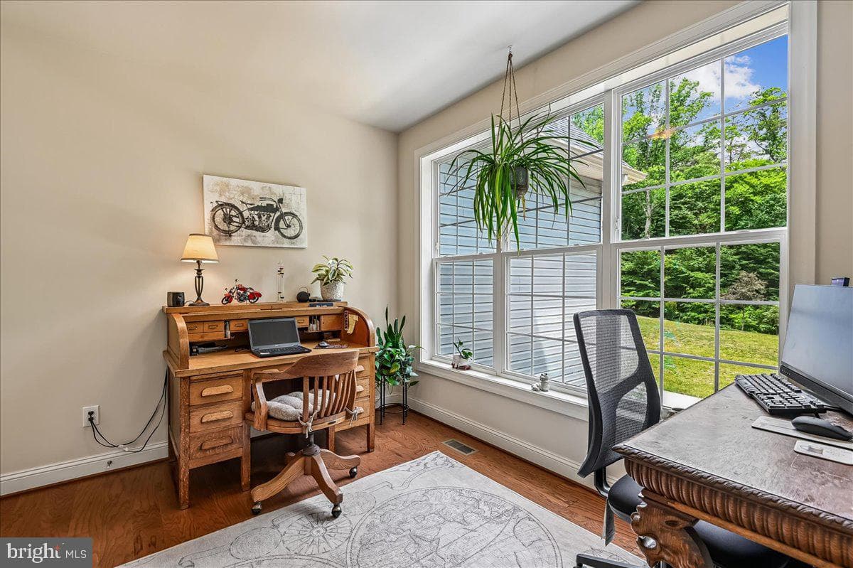 1457 Gilbert Road photo 19
