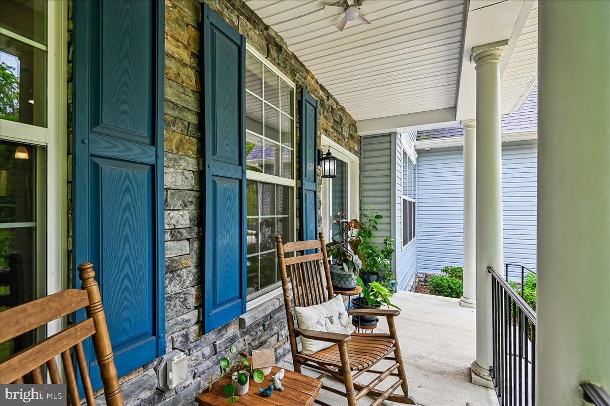 1457 Gilbert Road photo 73