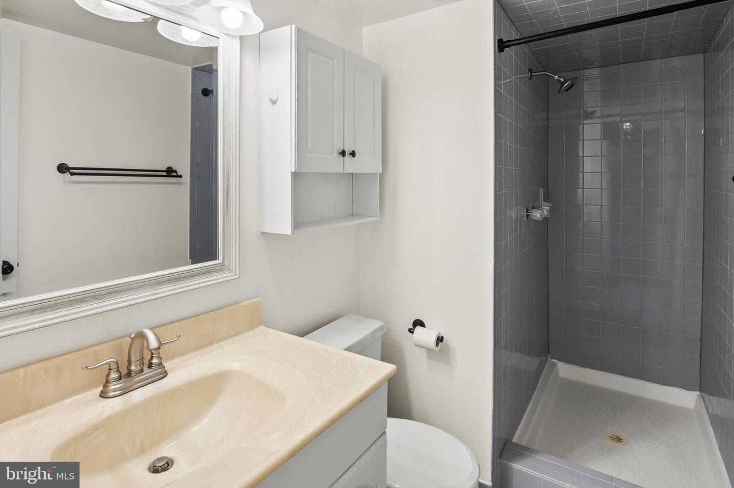 755 Fairview Avenue #755 D photo 13