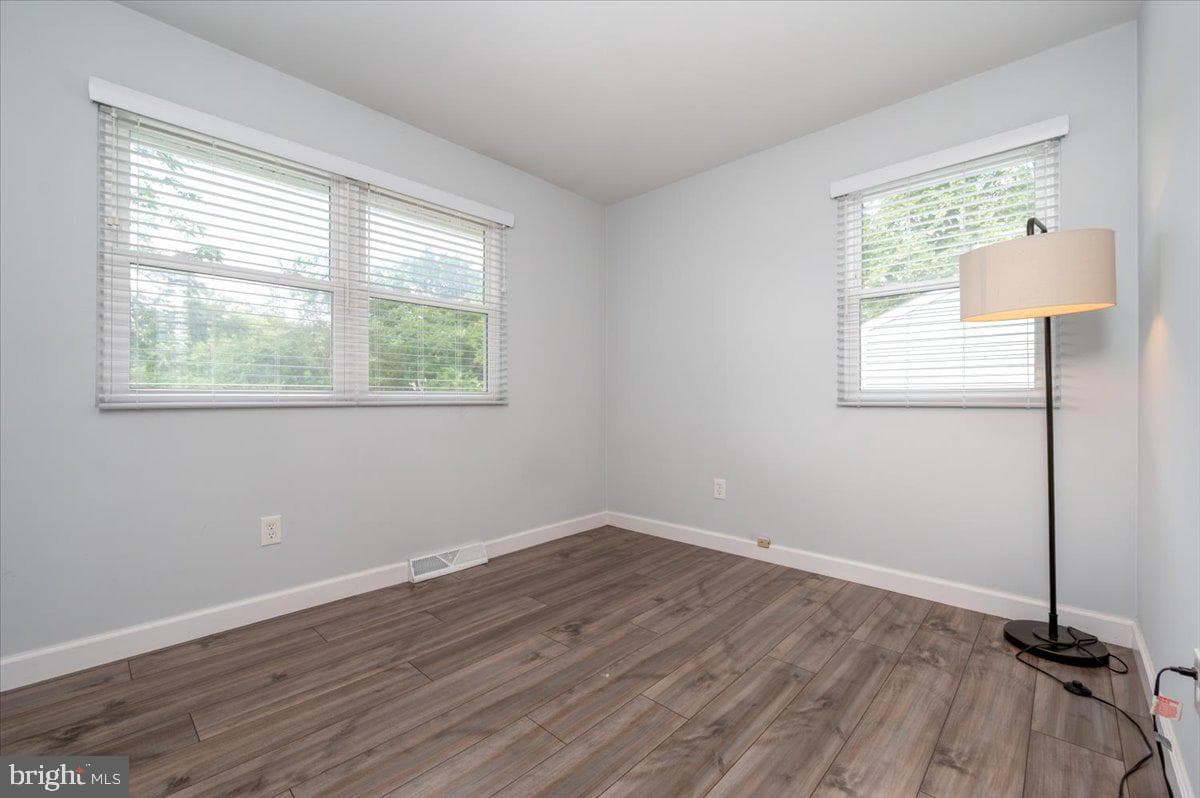 1005 Magothy Park Lane photo 15