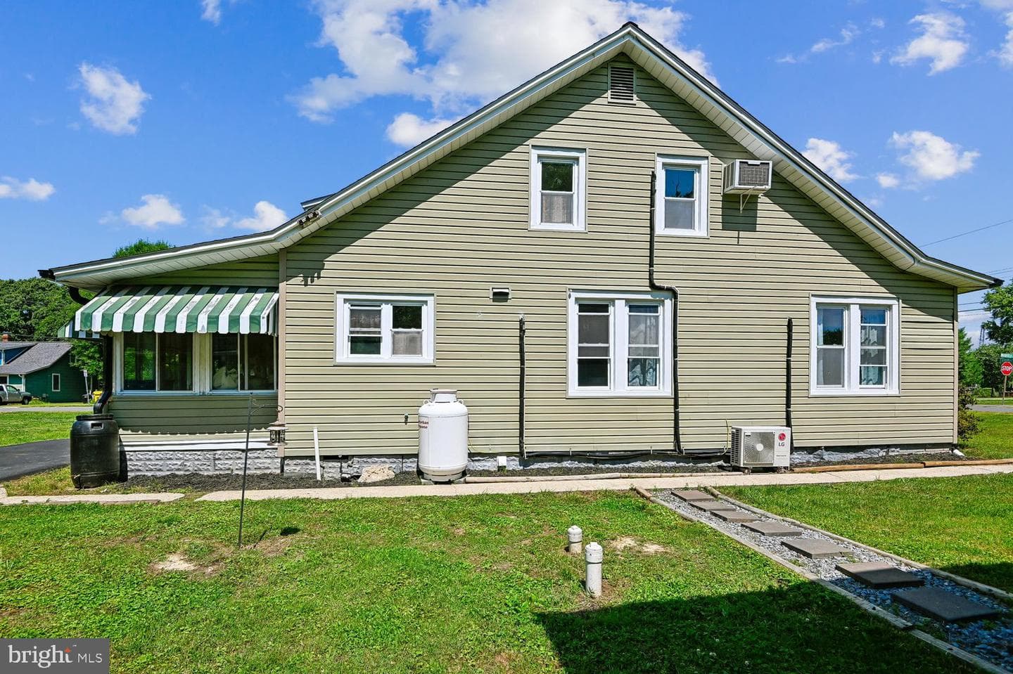1001 Benning Road photo 9