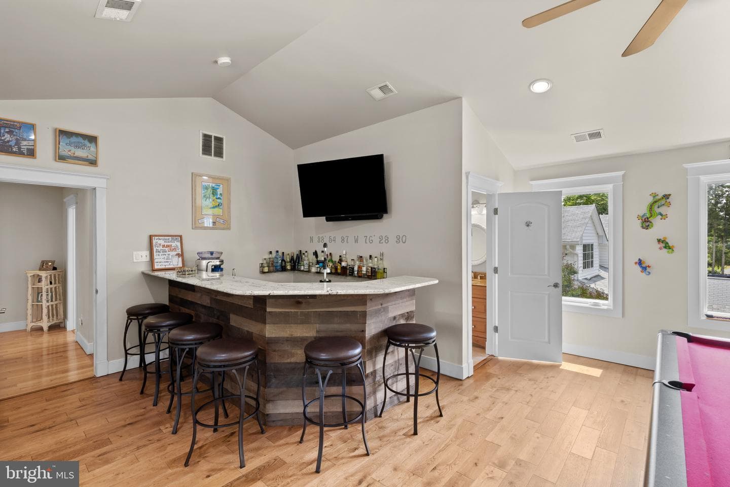 3733 Thomas Point Road photo 27