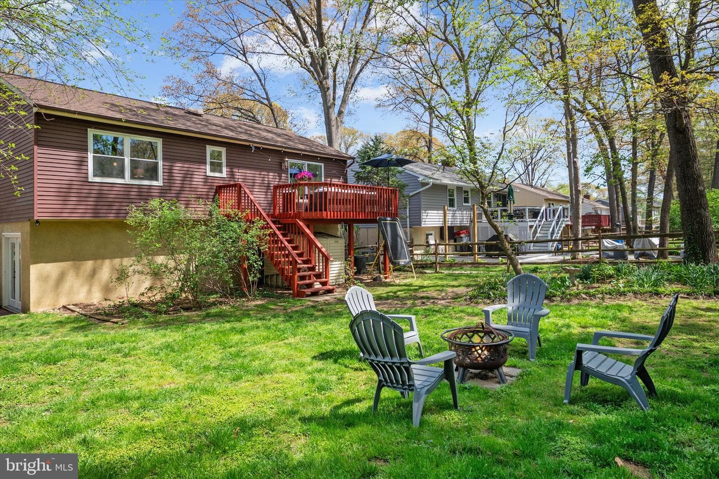 523 Benforest Drive W photo 11