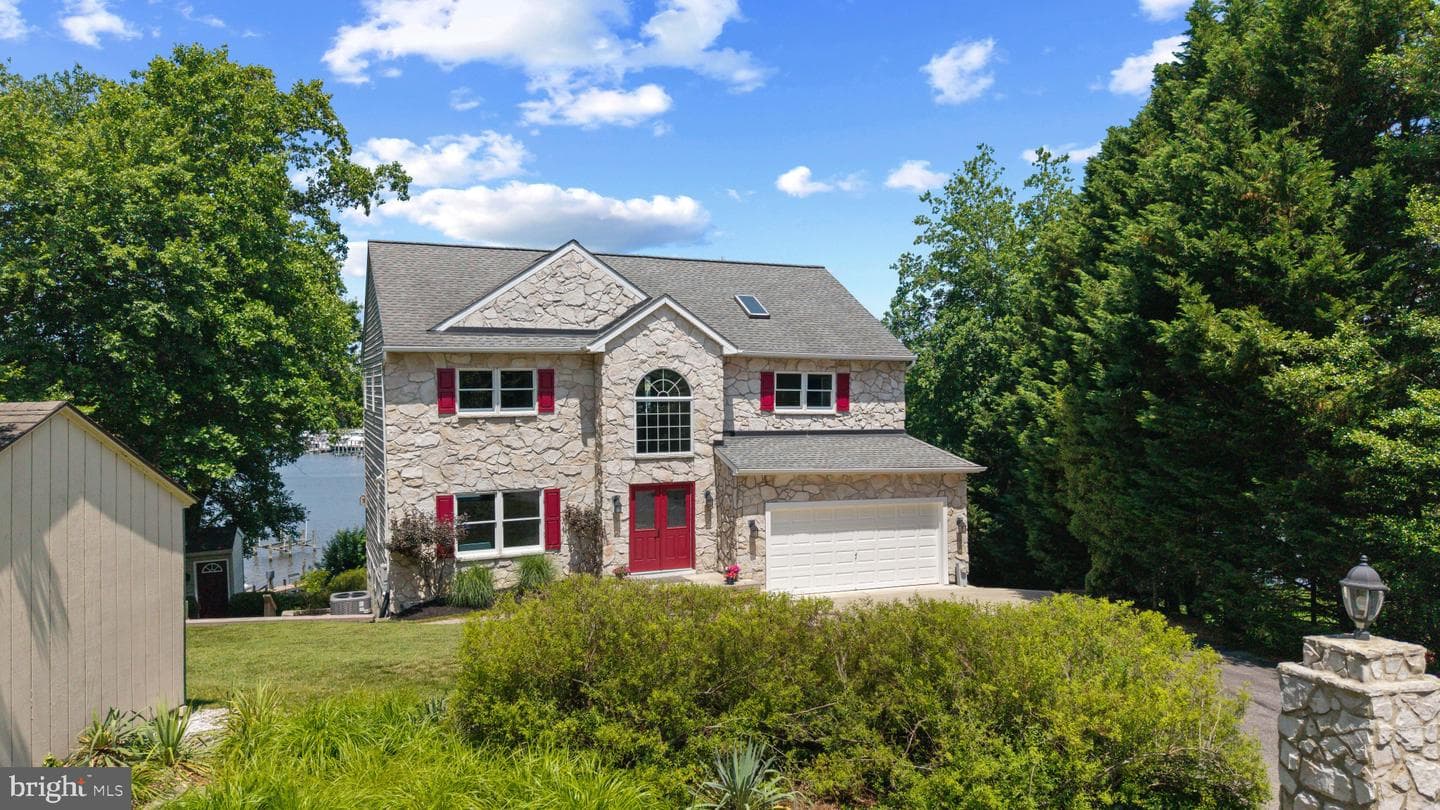 8044 Forest Glen Drive photo 1