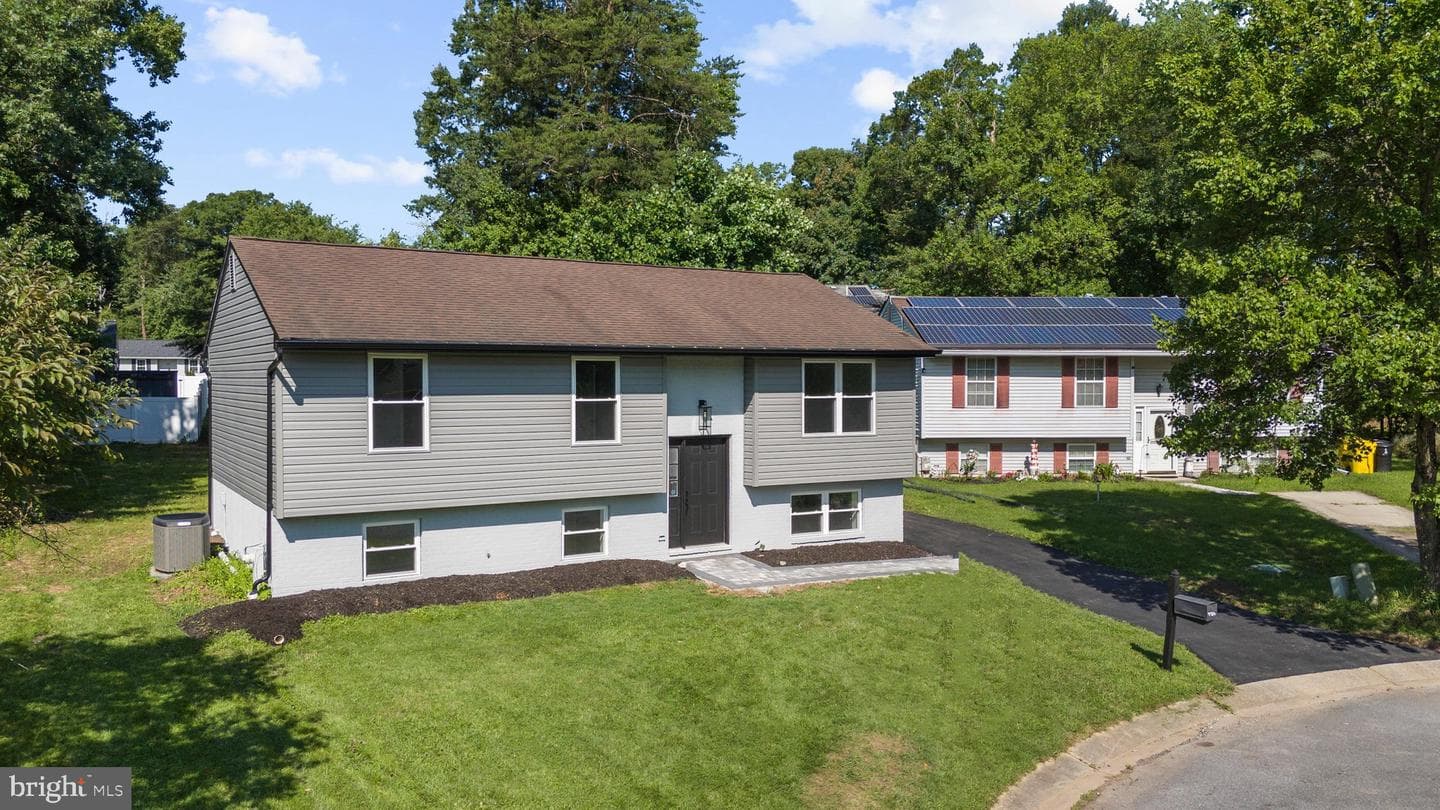 7734 Beaghan Court photo 4