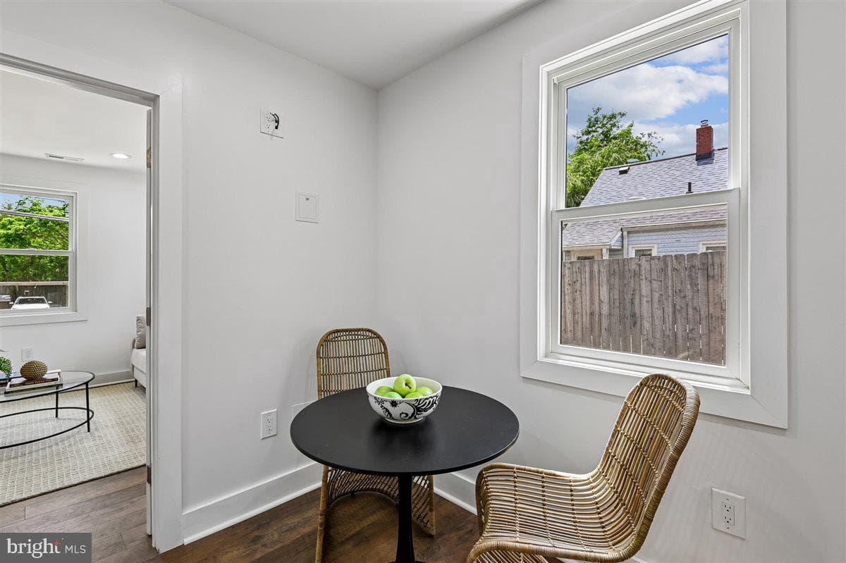 1210 President Street photo 8