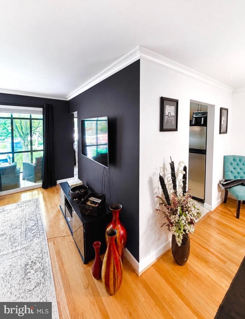 302 Hilltop Lane #h photo 3