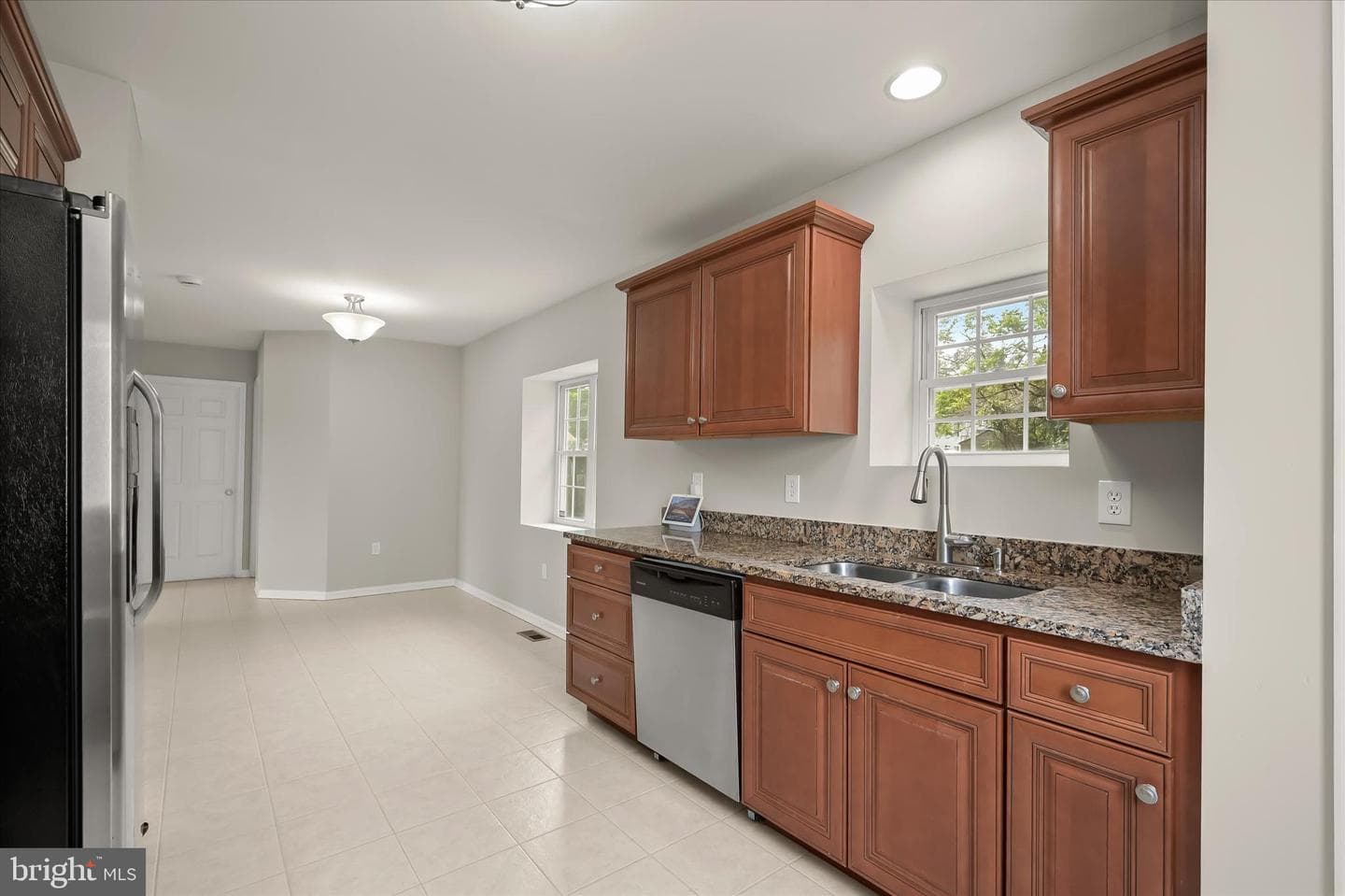 305 Bishop Avenue photo 19