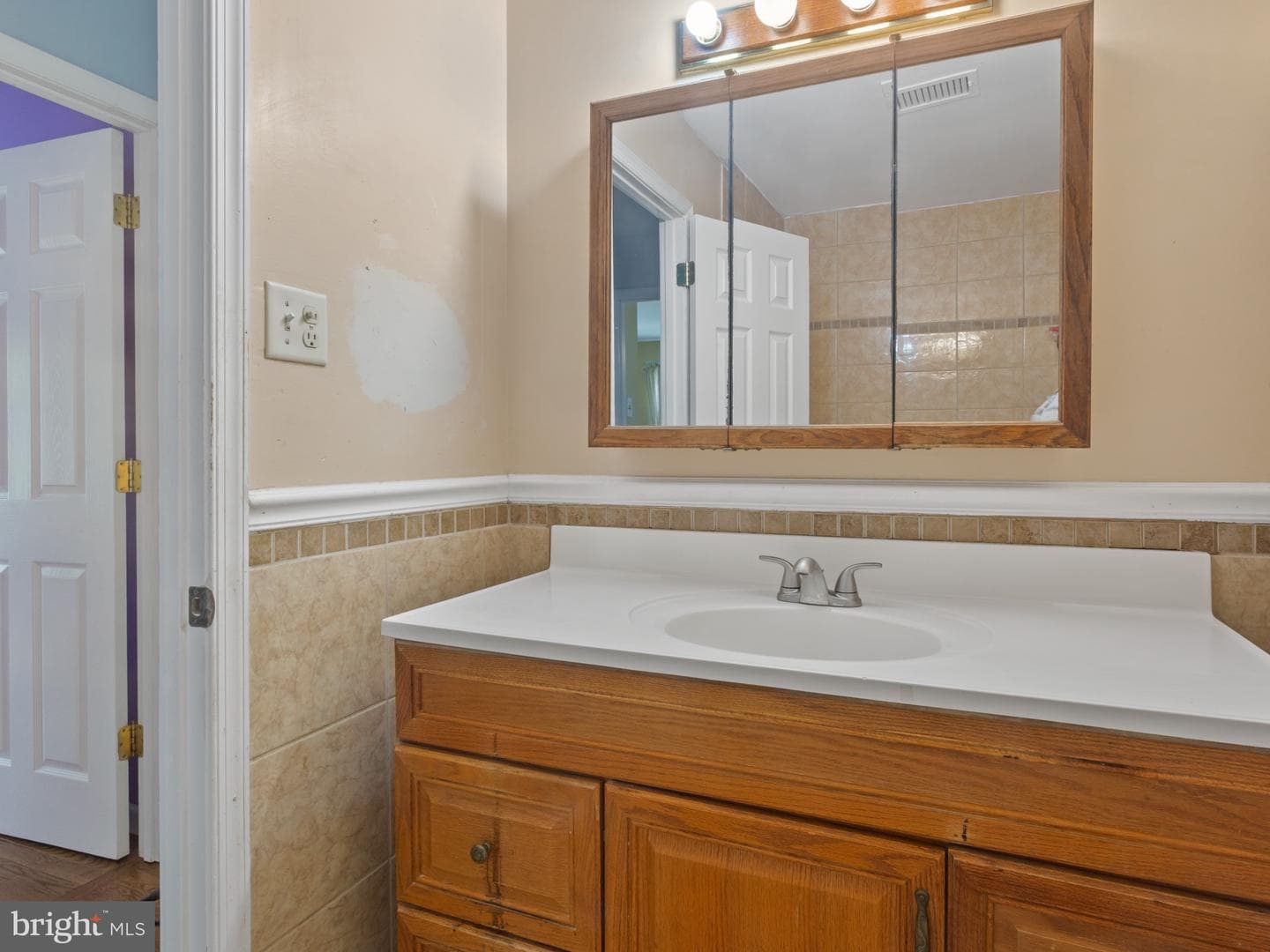1933 Huguenot Place photo 28