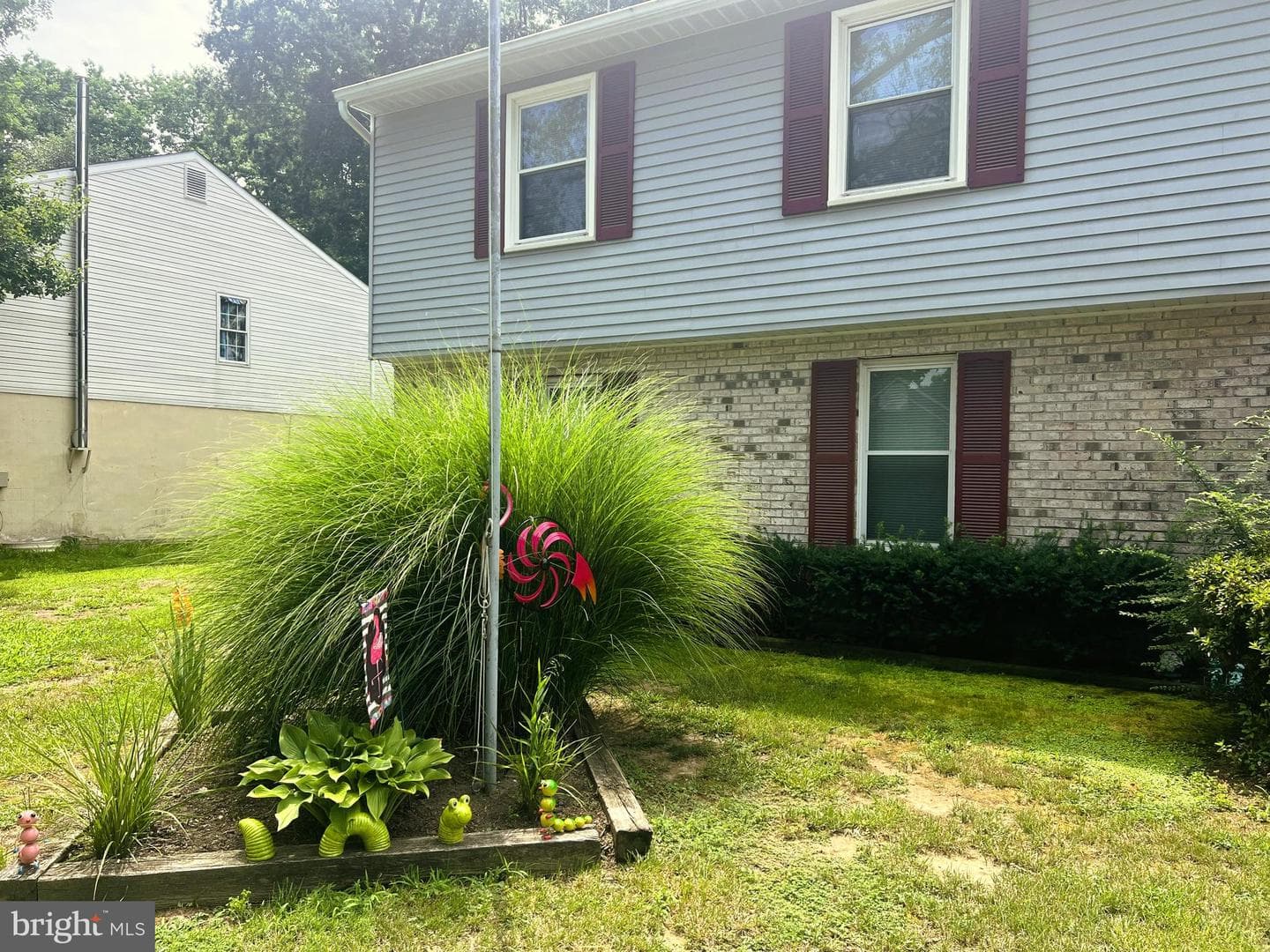 1183 Cedar Avenue photo 3