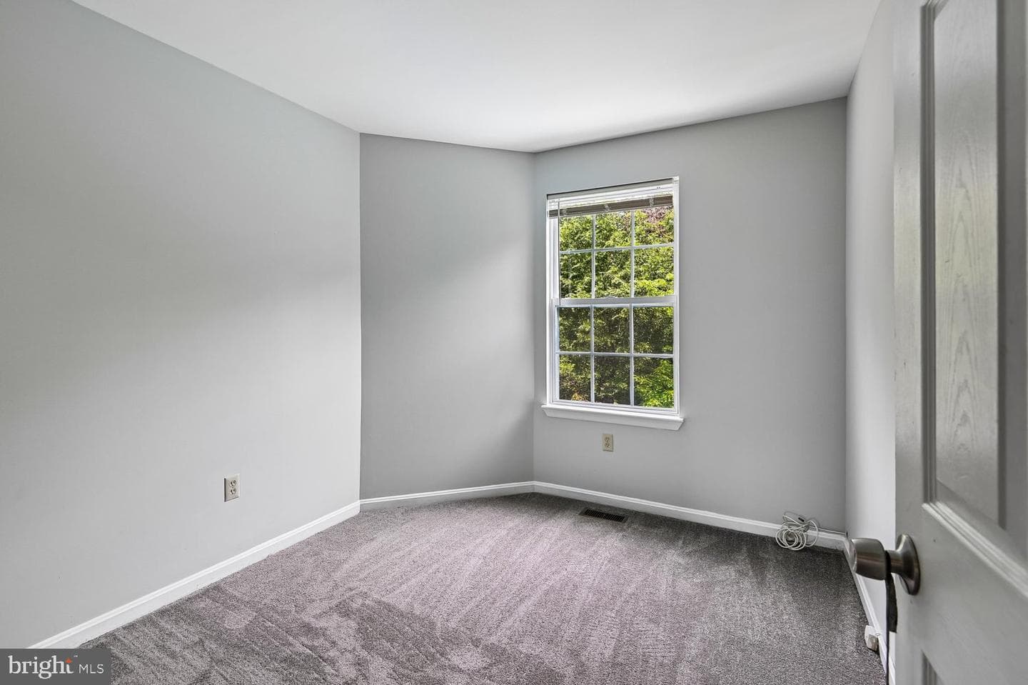 186 Langdon Farm Circle photo 18