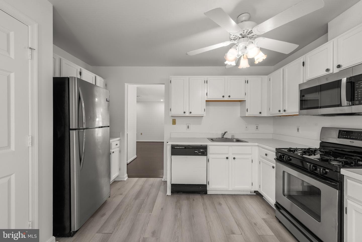 3107 River Bend Court #e102 photo 19