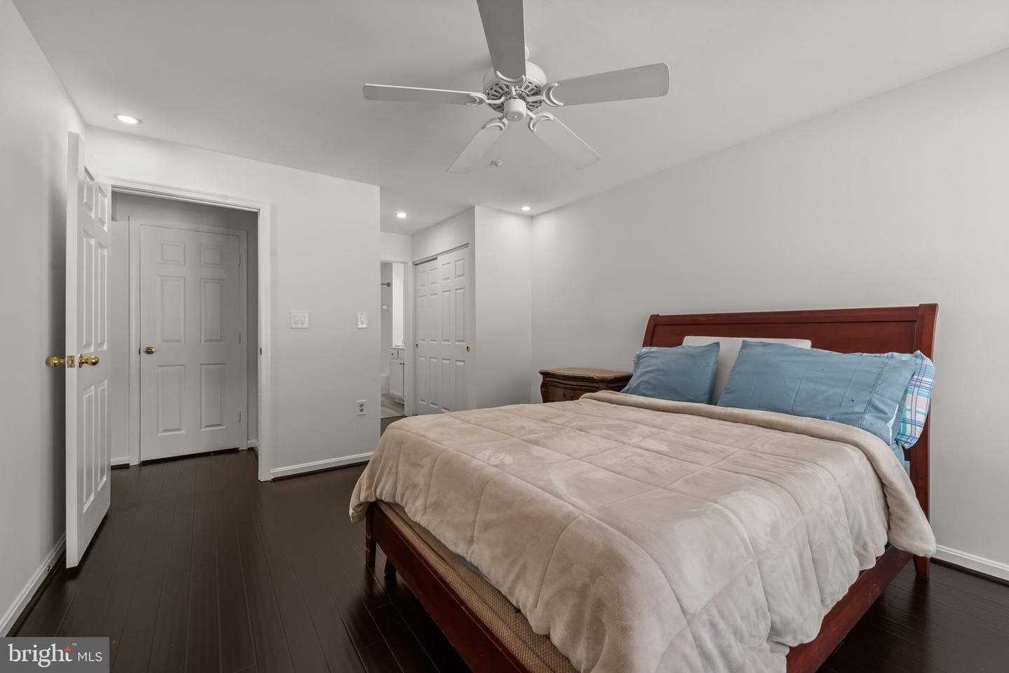 3107 River Bend Court #e102 photo 23
