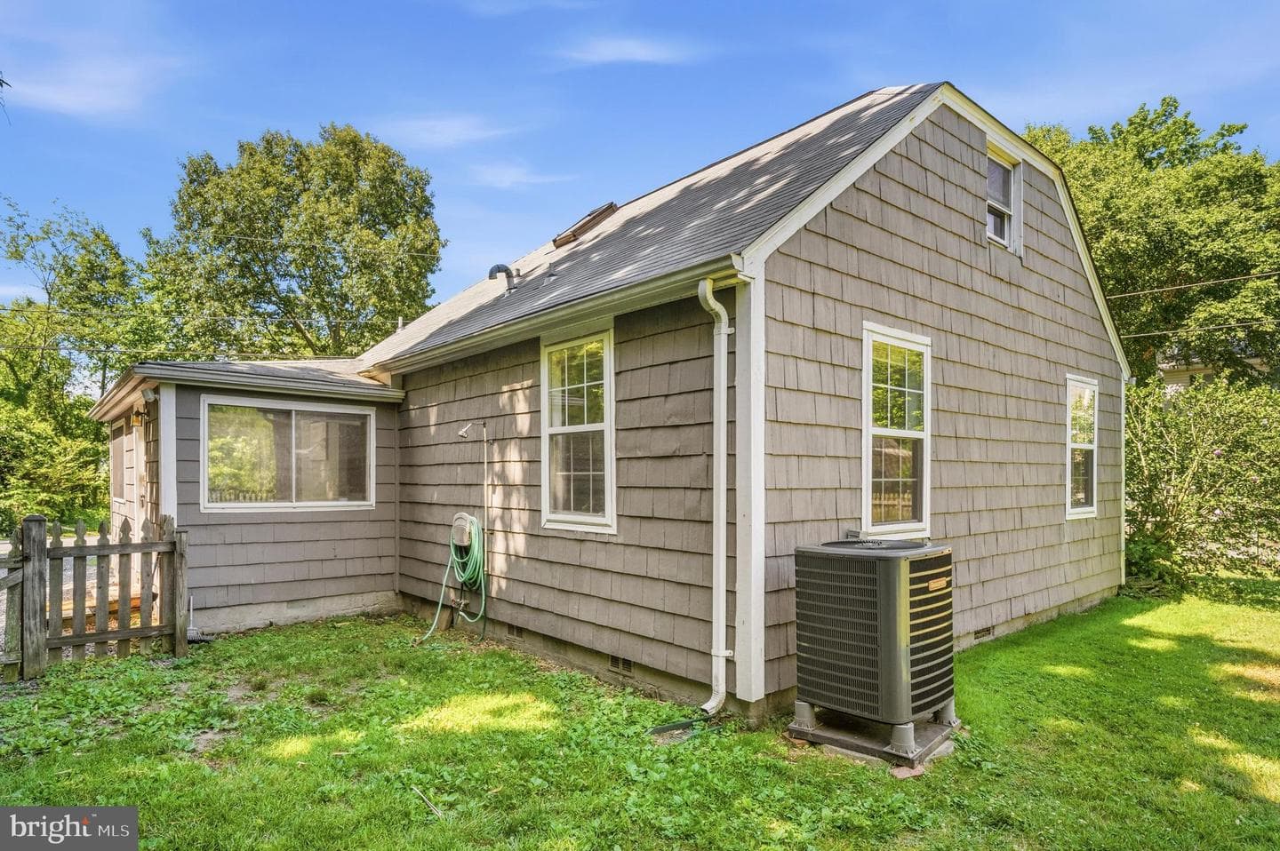 4921 Olive Street photo 21