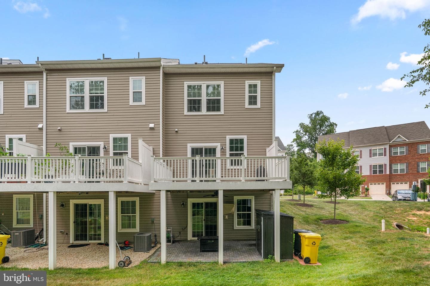 1335 Hawthorn Drive photo 42
