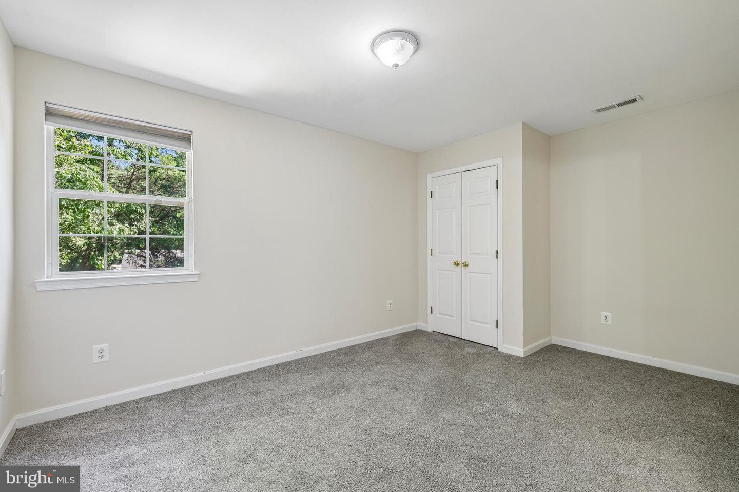 683 Powhatan Beach Road photo 39