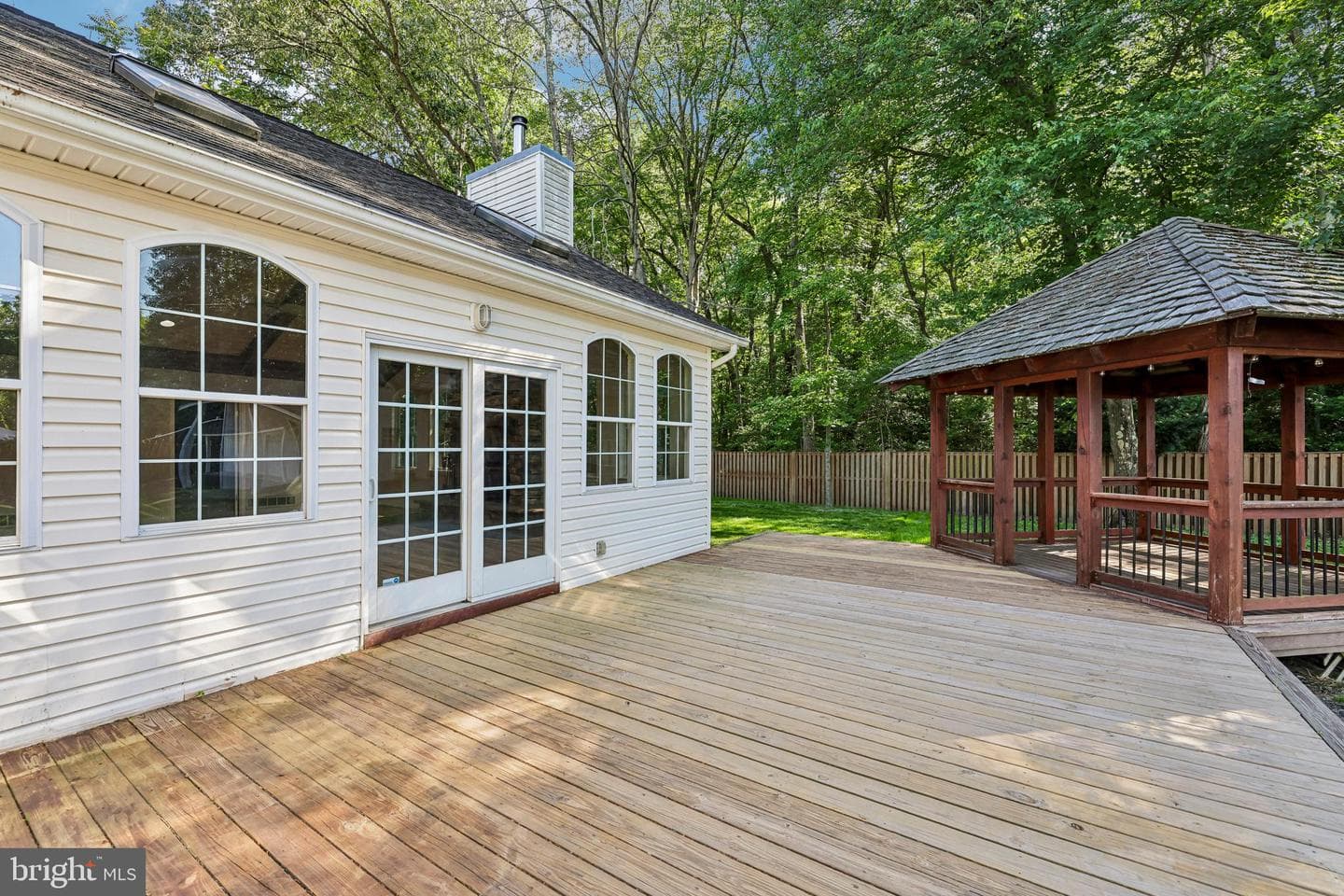 683 Powhatan Beach Road photo 57