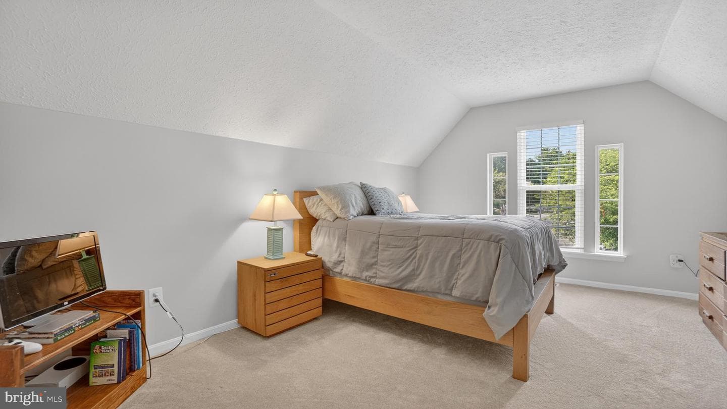 2441 Kemper Road photo 34