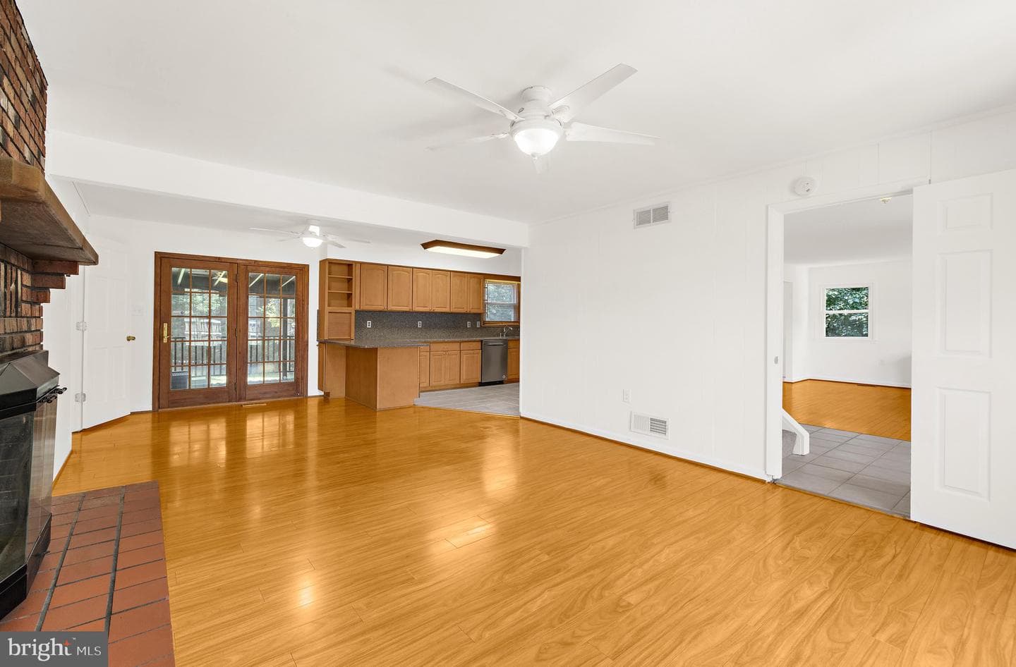 685 207th Street photo 14