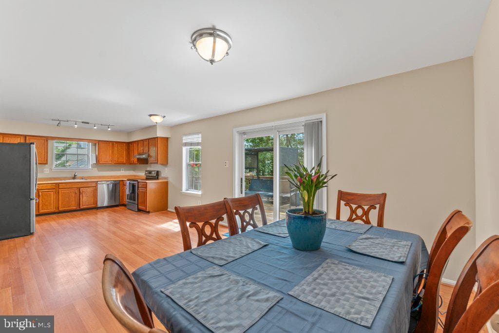 263 Capote Court E photo 7