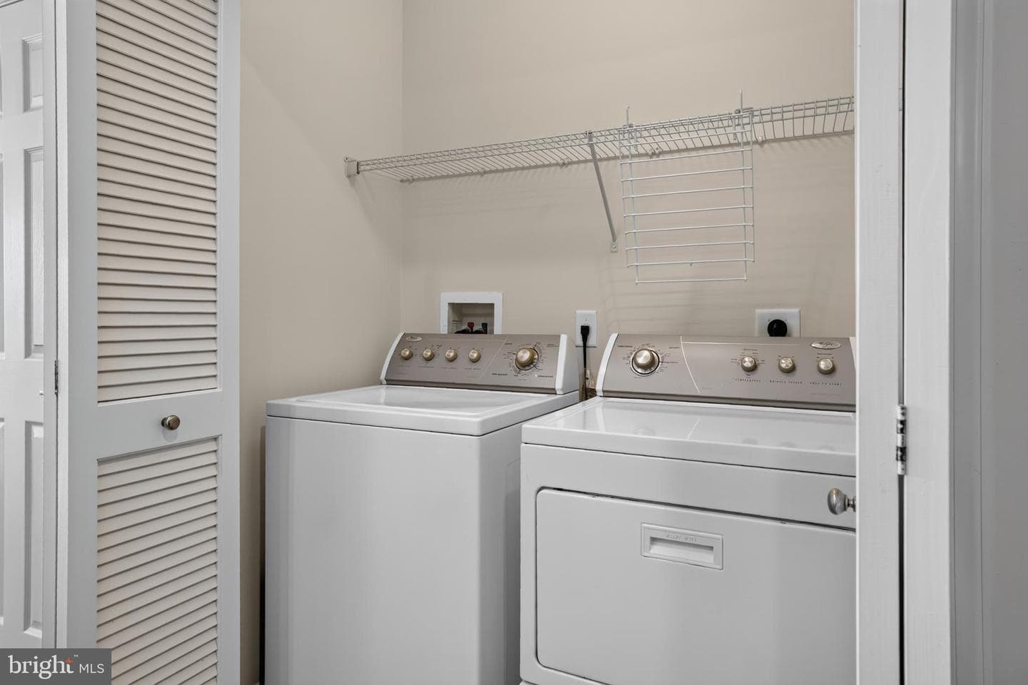 1600 Hardwick Court #301 photo 18