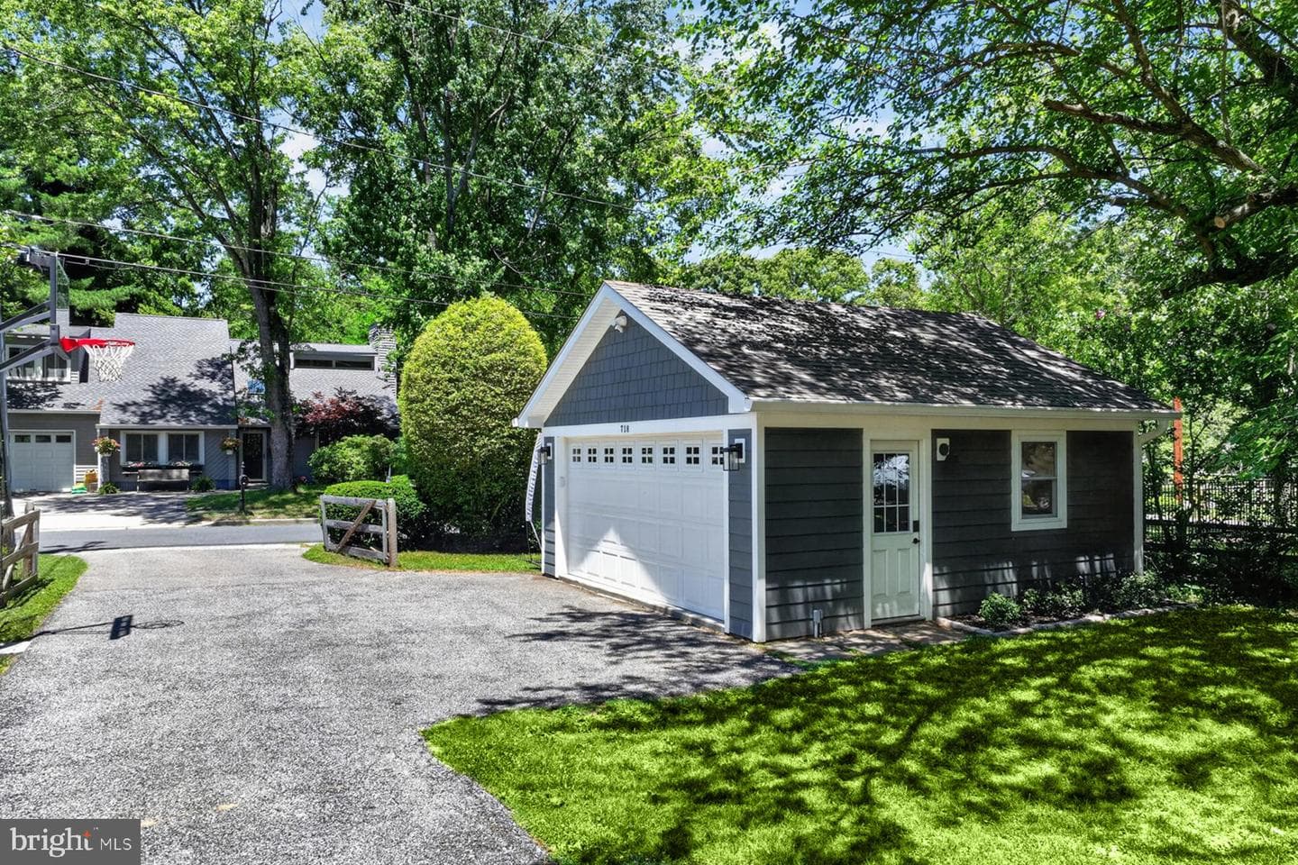 718 Dill Road photo 47