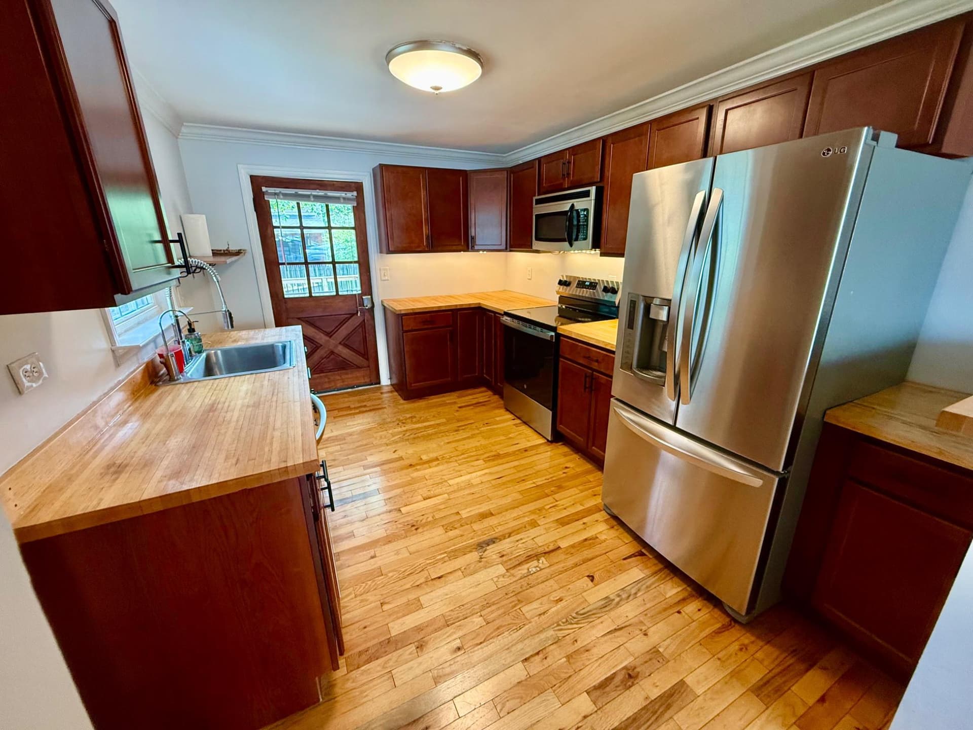 509 Highland Drive photo 3