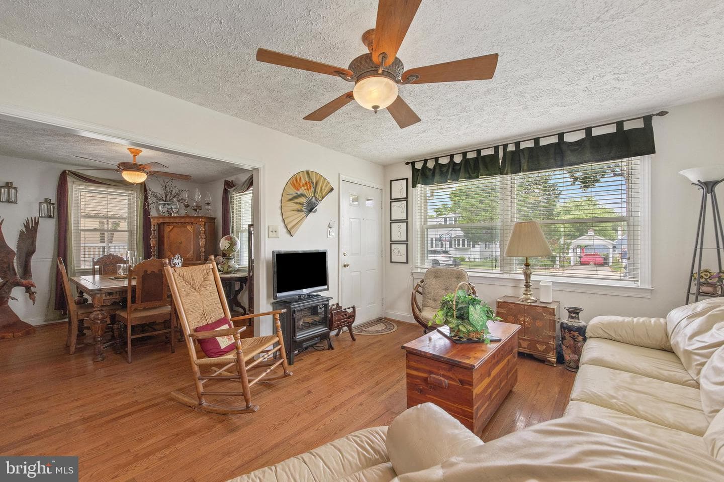 207 Hance Avenue photo 13