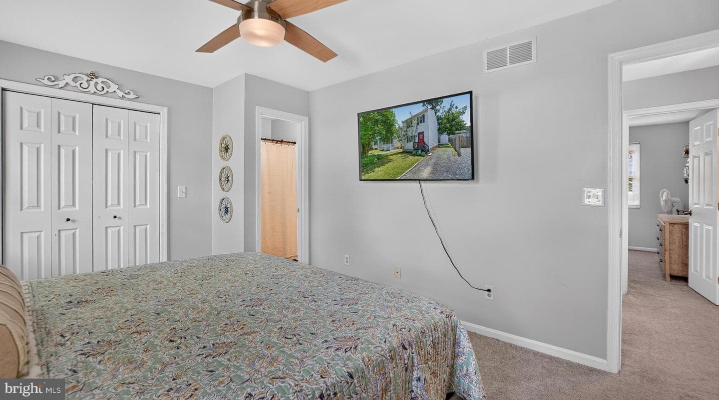 415 Fairmount Drive photo 17