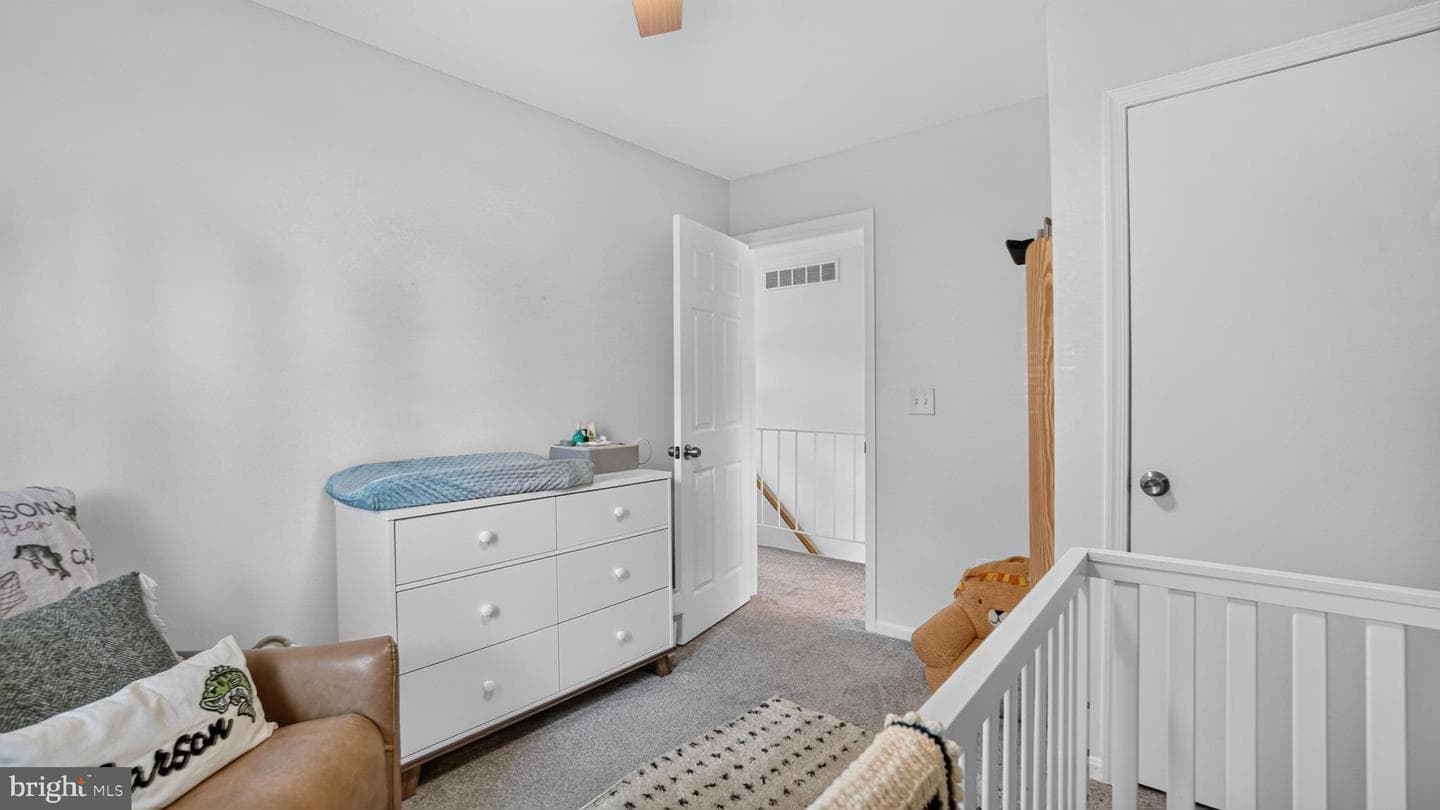 415 Fairmount Drive photo 22