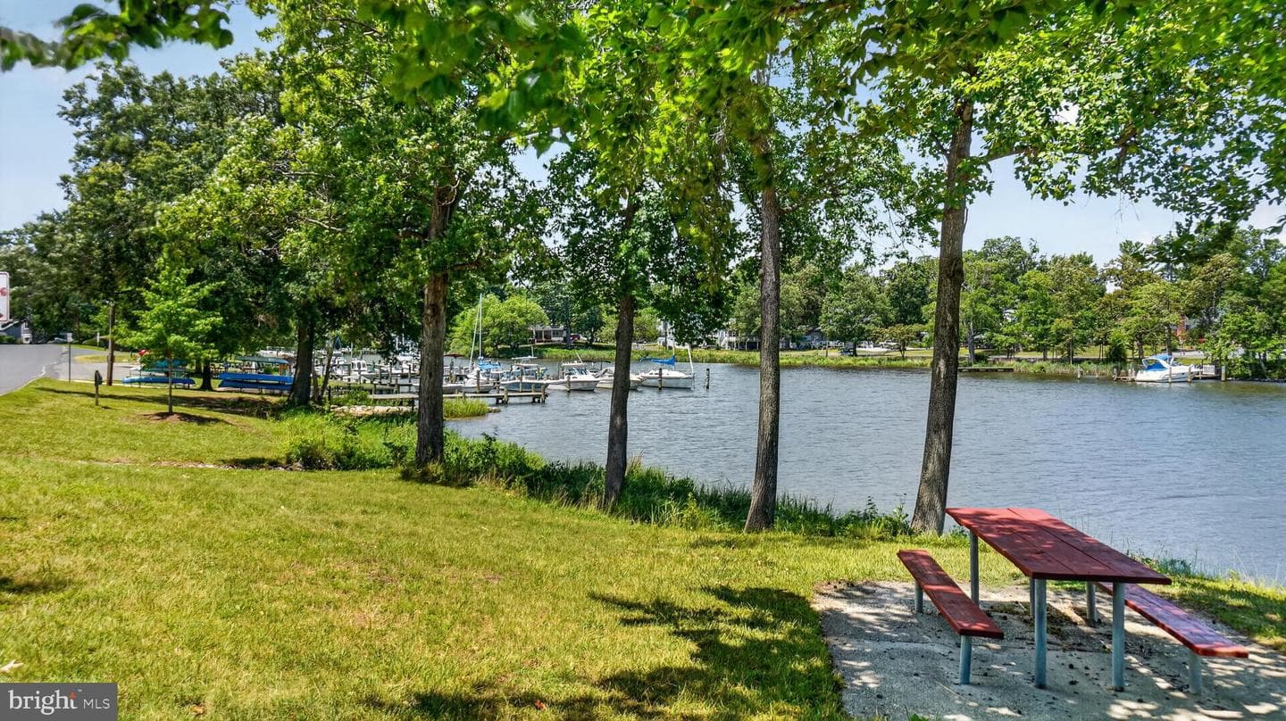 415 Fairmount Drive photo 37