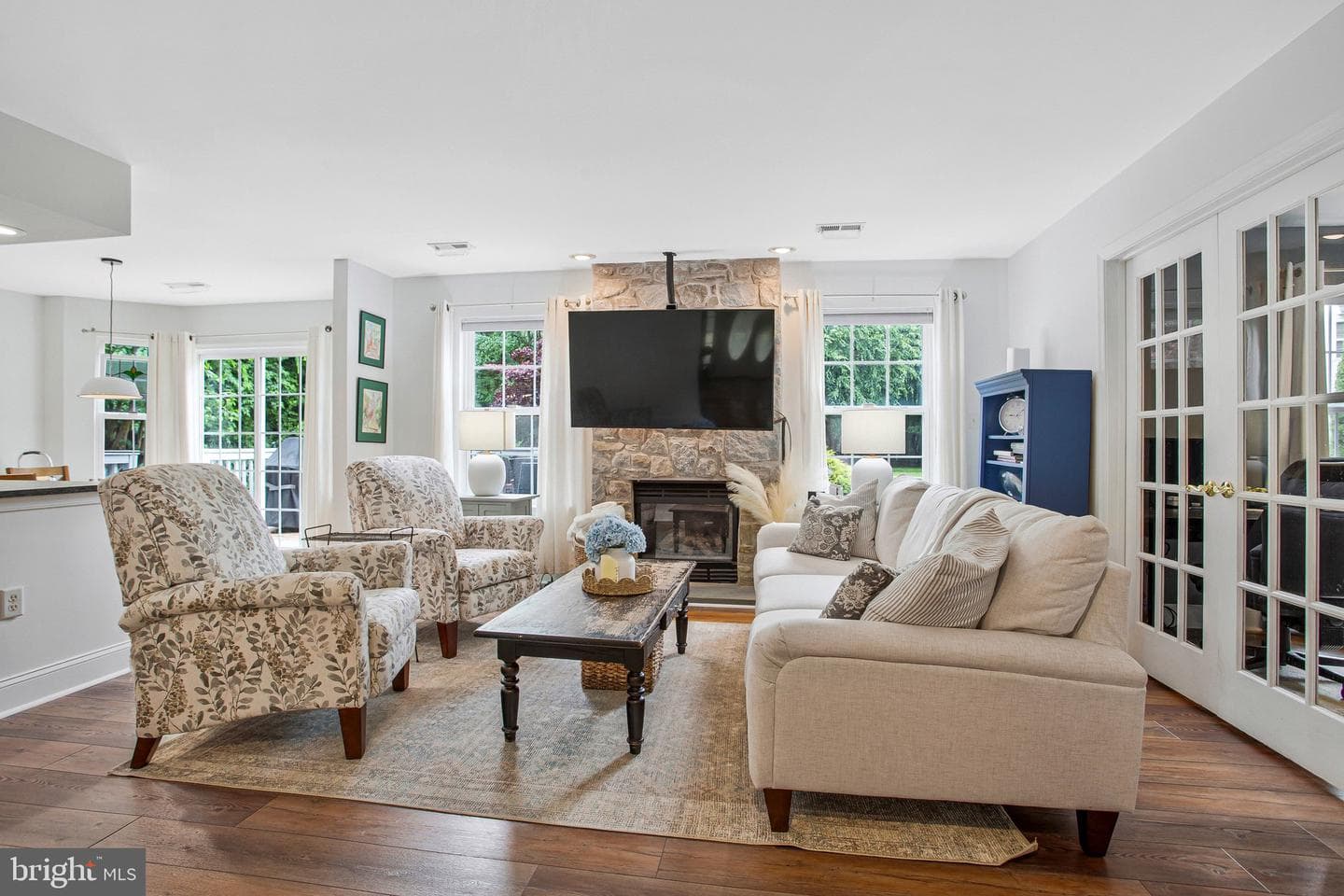 1582 Snug Harbor Road photo 25