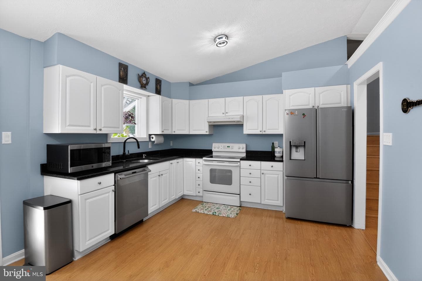 303 Ternwing Drive photo 8