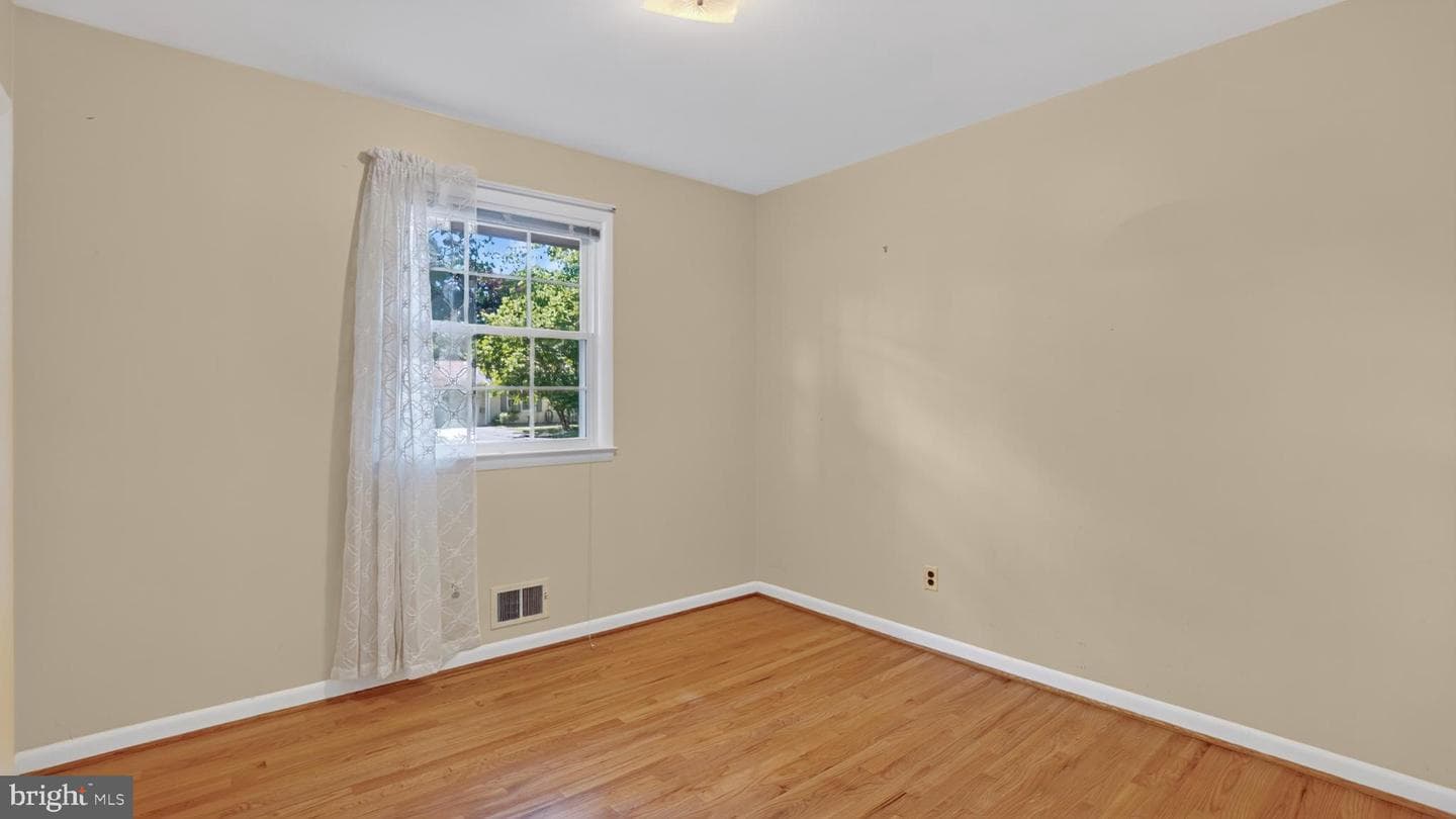 309 Balsam Drive photo 13