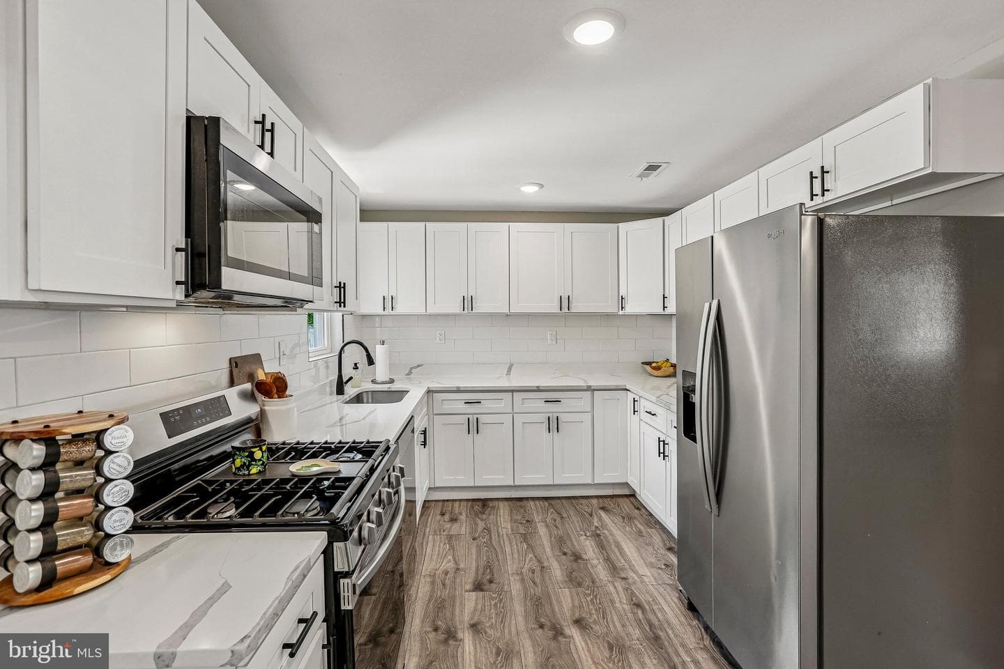 209 Otis Drive photo 10