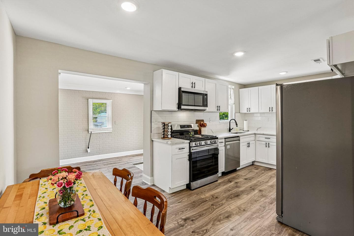 209 Otis Drive photo 8