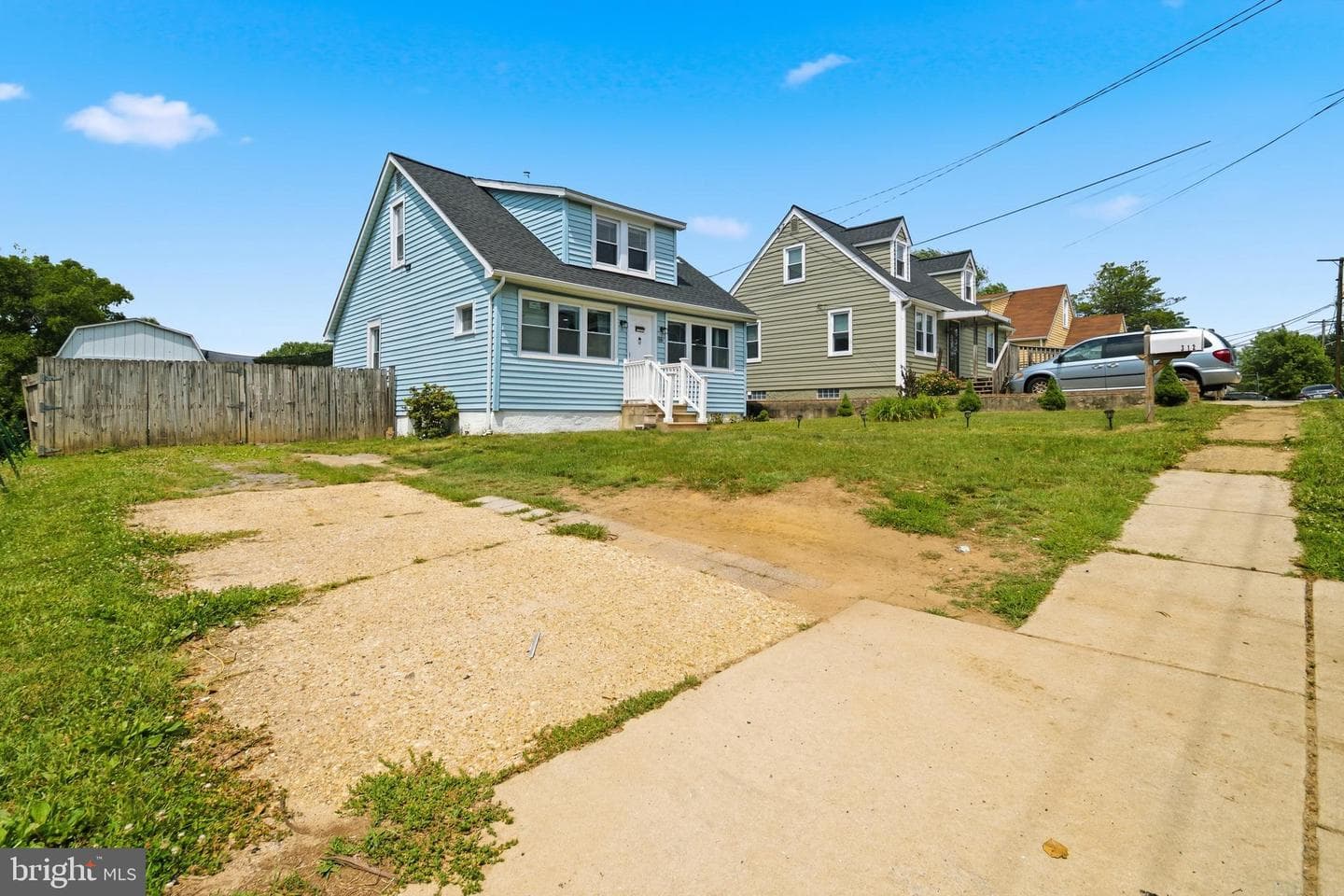 312 Orchard Avenue photo 2
