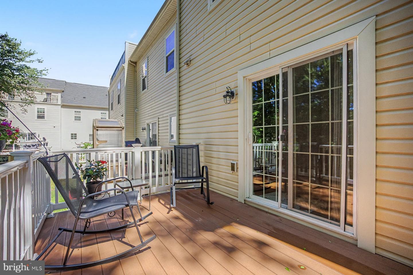 645 Bracey Drive photo 32